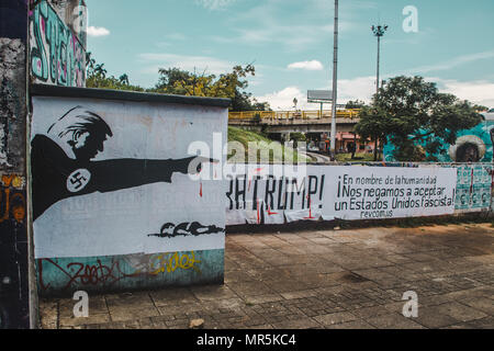 Anti-Trump Graffiti an einer Wand in Cali, Kolumbien, in denen auf Spanisch heißt es "im Namen der Menschlichkeit, wir lehnen eine faschistische United States' zu akzeptieren Stockfoto