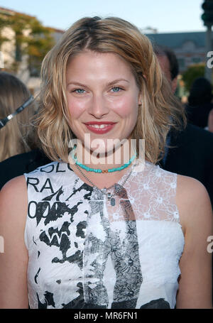 Ali Larter kommen für die Premiere von 'Spider-Man' an den Mann Dorf in Westwood, Los Angeles. April 29, 2002. LarterAli 15 Red Carpet Event, Vertikal, USA, Filmindustrie, Prominente, Fotografie, Bestof, Kunst, Kultur und Unterhaltung, Topix Prominente Fashion/Vertikal, Besten, Event in Hollywood Leben - Kalifornien, Roter Teppich und backstage, USA, Film, Stars, Film Stars, TV Stars, Musik, Promis, Fotografie, Bestof, Kunst, Kultur und Unterhaltung, Topix, headshot, vertikal, eine Person aus dem Jahr 2002, Anfrage tsuni@Gamma-USA.com Stockfoto