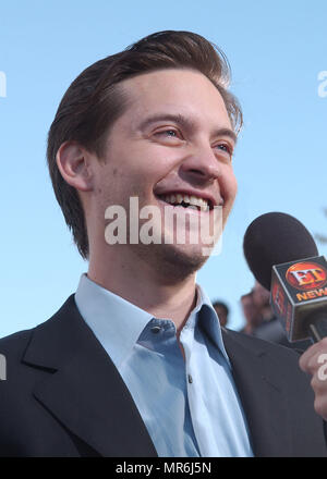 Tobey Maguire kommen für die Premiere von 'Spider-Man' an den Mann Dorf in Westwood, Los Angeles. April 29, 2002. MaguireToby 17 Red Carpet Event, Vertikal, USA, Filmindustrie, Prominente, Fotografie, Bestof, Kunst, Kultur und Unterhaltung, Topix Prominente Fashion/Vertikal, Besten, Event in Hollywood Leben - Kalifornien, Roter Teppich und backstage, USA, Film, Stars, Film Stars, TV Stars, Musik, Promis, Fotografie, Bestof, Kunst, Kultur und Unterhaltung, Topix, headshot, vertikal, eine Person aus dem Jahr 2002, Anfrage tsuni@Gamma-USA.com Stockfoto