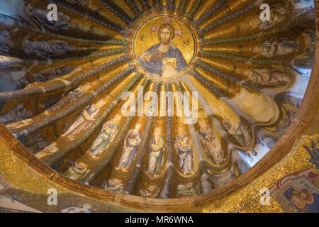 Innenansicht der "Kirche des Heiligen Erlösers in Chora" (Kariye Camii) in Istanbul. Mosaik von unbekannten Künstler zwischen 1315 und 1321 abgeschlossenen Arbeiten. Stockfoto