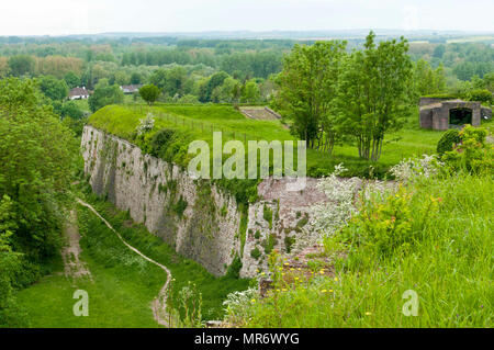 Die Festungsanlagen von Vauban in Montreuil, Frankreich Stockfoto