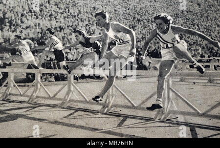 Foto von Mildred Ella "Babe" Didrikson Zaharias (1911-1956) gewann die 80 m Hürden bei den Olympischen Spielen 1932. Babe erlangte Weltruhm in der Leichtathletik und All-American Status im Basketball. Stockfoto