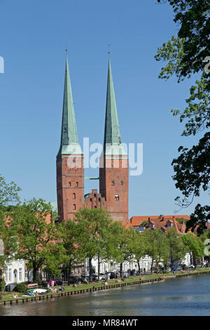 Kathedrale, Fluss Obertrave, Luebeck, Schleswig-Holstein, Deutschland Stockfoto