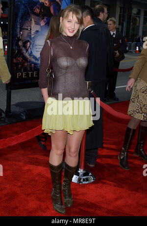 Ludivine Sagnier Ankommend an der Kreuzung 'Peter Pan Premiere' an der Chinese Theatre in Los Angeles. Dezember 13, 2003. SagnierLudivine 029 Red Carpet Event, Vertikal, USA, Filmindustrie, Prominente, Fotografie, Bestof, Kunst, Kultur und Unterhaltung, Topix Prominente Fashion/Vertikal, Besten, Event in Hollywood Leben - Kalifornien, Roter Teppich und backstage, USA, Film, Stars, Film Stars, TV Stars, Musik, Promis, Fotografie, Bestof, Kunst, Kultur und Unterhaltung, Topix, vertikal, eine Person aus dem Jahr 2003, Anfrage tsuni@Gamma-USA.com Mode - Volle Le Stockfoto