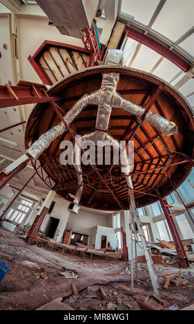 An einem verlassenen Turm Restaurant und Bar in Bangkok, Thailand Stockfoto