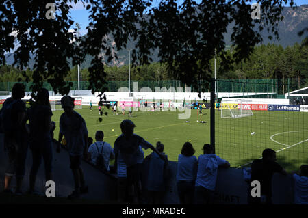 Eppan, Italien. 25 Mai, 2018. Übersicht, Funktion, dekorativen Bild, Hintergrund, wallpaper. GES/Fußball/Vorbereitung auf die Weltmeisterschaft 2018: Training der Deutschen Nationalmannschaft in Südtirol, 25.05.2018 Fußball / Fussball: Training der Deutschen Fußball-Nationalmannschaft in Eppan, Mai 25, 2018 | Verwendung der weltweiten Kredit: dpa/Alamy leben Nachrichten Stockfoto