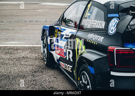 Towcester, Northamptonshire, Großbritannien. 26 Mai, 2018. FIA World Rallycross Fahrers Johan Kristoffersson (SWE) und PSRX Volkswagen Schweden während der FIA World Rallycross Meisterschaft in Silverstone (Foto durch Gergo Toth/Alamy Live-Nachrichten) Stockfoto