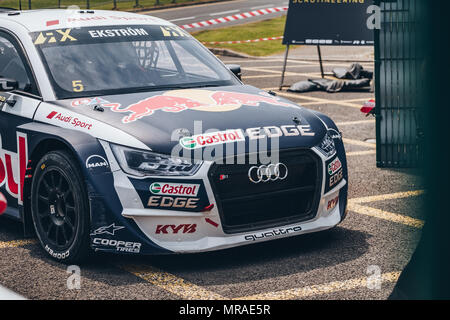 Towcester, Northamptonshire, Großbritannien. 26 Mai, 2018. FIA World Rallycross Fahrer Mattias Ekström (SWE) und EKS-Audi Sport) während der FIA World Rallycross Meisterschaft in Silverstone (Foto durch Gergo Toth/Alamy Live-Nachrichten) Stockfoto