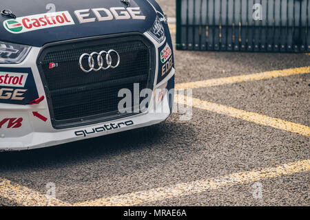 Towcester, Northamptonshire, Großbritannien. 26 Mai, 2018. FIA World Rallycross Fahrer Mattias Ekström (SWE) und EKS-Audi Sport) während der FIA World Rallycross Meisterschaft in Silverstone (Foto durch Gergo Toth/Alamy Live-Nachrichten) Stockfoto