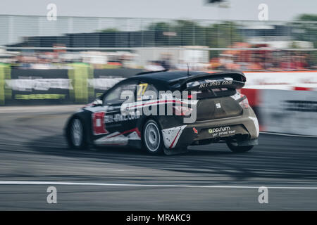 Towcester, Northamptonshire, Großbritannien. 26 Mai, 2018. ARX Treiber Rene Münnich (DEU) und Münnich Motorsport ALL-INKL.COM Antriebe durint Amerika Rallycross Meisterschaft in Silverstone (Foto durch Gergo Toth/Alamy Live-Nachrichten) Stockfoto