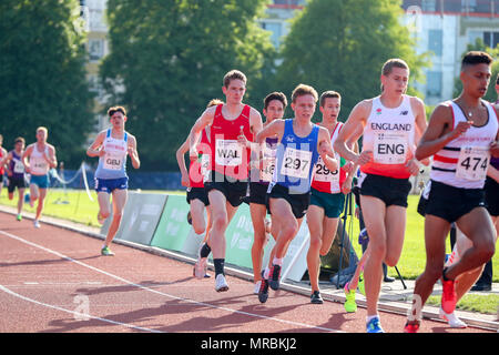 In Loughborough, England, 20, Mai, 2018. Scott Beattie konkurrieren in der Männer 3000 m während der LIA 2018 Loughborough Internationalen Leichtathletik Meeting. Stockfoto