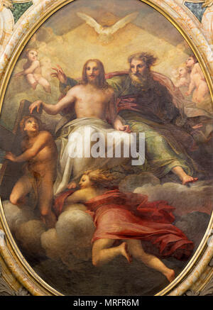 PARMA, Italien - 17 April, 2018: Das Bild der Heiligen Dreifaltigkeit an tha Hauptaltar in der Kirche Chiesa di Santa Teresa von Antonio Ilarioli ab 19. Stockfoto