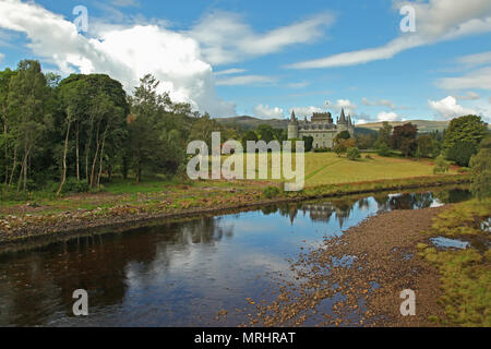 Pfad zu Inverary Castle Stockfoto