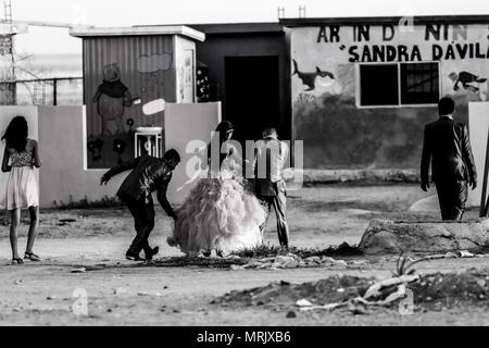 Bericht über das Leben und die Bewohner der Fischerei der Gemeinschaft La Manga, eine Kolonie, die scheint so marginal als privilegierte die Vorteile von Meer, suchen Stockfoto
