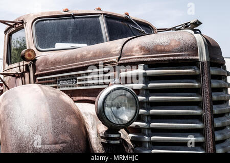 Kokomo - ca. Mai 2018: alte, rostige Diamond T Pickup Truck I Stockfoto