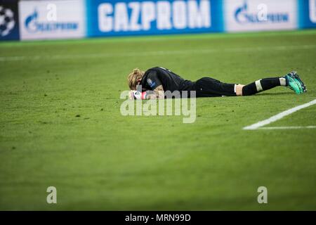 Kiew. 26 Mai, 2018. Liverpool Torwart Loris Karius reagiert, nachdem das Finale der UEFA Champions League Spiel zwischen Liverpool und Real Madrid in Kiew, Ukraine am 26. Mai 2018. Real Madrid behauptete den Titel mit 3-1. Credit: Wuzhuang/Xinhua/Alamy leben Nachrichten Stockfoto