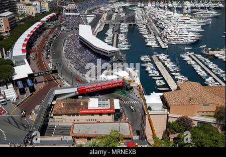 Motorsport: FIA Formel Eins-Weltmeisterschaft 2018, Grand Prix von Monaco, #35 Sergei Sirotkin (RUS, Williams Martini Racing), #27 Nico Hulkenberg (GER, Renault Sport Formel 1 Team), 26.05.2018. | Verwendung weltweit Stockfoto