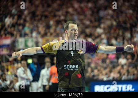 27. Mai 2018, Deutschland, Köln: Handball Champions League Finale, HBC Nantes vs Montpellier HB in der Lanxess Arena: Dominik Klein von Nantes feiert nach einem Ziel. Foto: Federico Gambarini/dpa Stockfoto