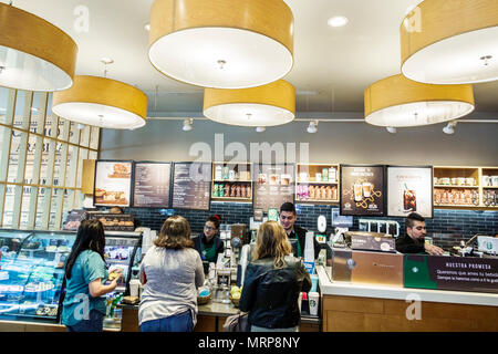 Mexiko-Stadt, Polanco, Hispanic Latin Latino ethnisch, mexikanisch, Starbucks Kaffee, Café, Kaffeehaus, Theke, innen, Gast, Bestellung Stockfoto