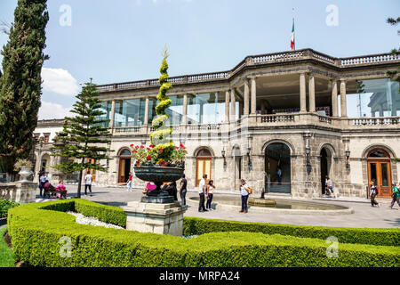 Mexiko-Stadt, Polanco, lateinamerikanische lateinamerikanische ethnische Minderheit, Immigranten, Mexikaner, Waldpark Bosque de Chapultepec, castillo de Chapultepe Stockfoto