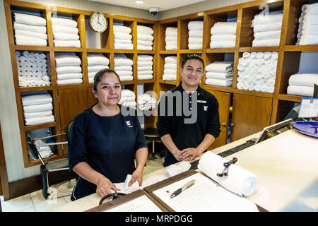 Mexiko-Stadt, Polanco, Hispanic, Immigranten, Mexikaner, JW Marriott, Hotel, Spa, Frauen, Männer, Männer, Angestellte, Inneneinrichtung, Service MX18 Stockfoto