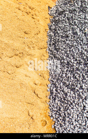 Grab, Sand und stonel zu kreativen Textur und Muster für die Gestaltung und Dekoration isolieren auf Hintergrund. Platz kopieren. Stockfoto
