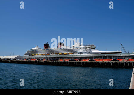 Disney Wonder Kreuzfahrtschiff in San Diego, Kalifornien Stockfoto