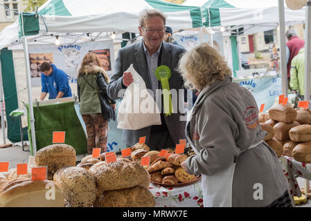 Witney, Oxfordshire, UK. 20. Oktober 2016. Grüne Kandidat Larry Sanders, der 83-jährige Bruder von US-Präsidentschaftskandidaten Bernie Sanders Stockfoto