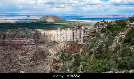 Cedar Mountian, South Rim, Grand Canyon, Arizona, malerische Aussicht, National Park, USA, Navajo Flachland Stockfoto