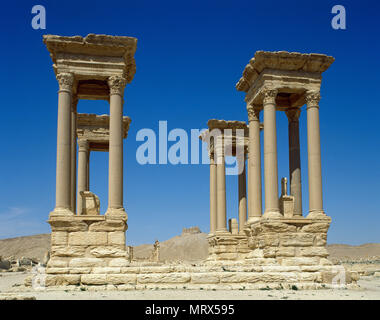 Palmyra, Syrien. Der tetrapylon. Alte Art des Baudenkmals der kubische Form mit einem Tor auf jeder der vier Seiten. Foto vor dem syrischen Bürgerkrieg. Stockfoto