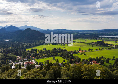 Schöne Landschaft Blick vom Schloss Neuschwanstein, Bayern, Deutschland Stockfoto