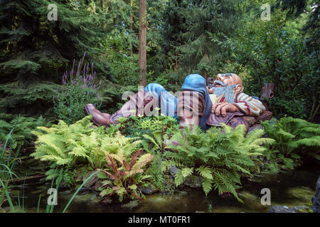 Kaatsheuvel, Niederlande, 19. August 2017: Der schlafende Riese im Märchen wenig Daumen im Märchenwald in den Themenpark Efteling in Th Stockfoto