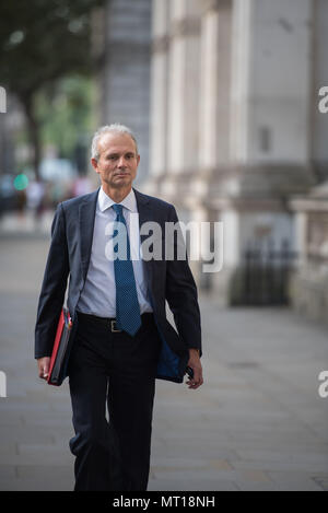 Whitehall, London, UK. 13. September 2016. Minister der Regierung kommen in der Downing Street die wöchentliche Kabinettssitzung zu besuchen. Bild: David Lidin Stockfoto