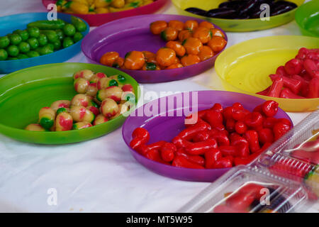 Löschbare imitation Früchte oder "Kanom Blick Choup 'Thai Desserts köstlich. Stockfoto