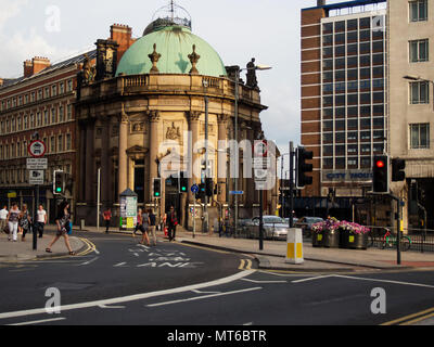 Der schwarze Prinz Ecke durch die City Square in Leeds, UK. Stockfoto