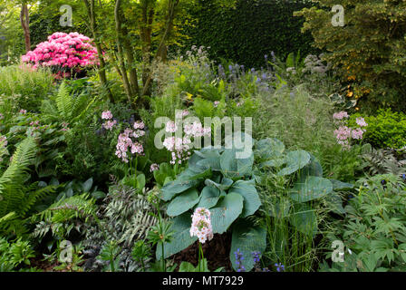 Die Morgan Stanley Garten für die Nspcc entworfen von Chris Beardshaw und Sieger der beste Show Garten Award an der RHS Chelsea Flower Show 2018, Lond Stockfoto