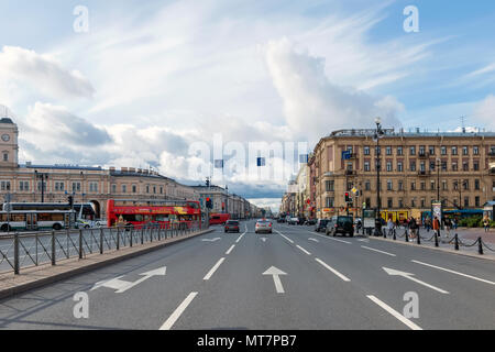 Russland, SANKT PETERSBURG - 18. AUGUST 2017: Das Gebiet der Stadt. Blick auf Vosstaniya Platz und Ligovsky Prospect Stockfoto