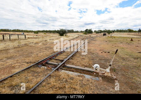 Schienen und Punkte am alten Almaden Eisenbahnlinie, Far North Queensland, FNQ, QLD, Australien Stockfoto