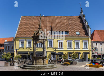 Neuen bunten Marktplatz im Zentrum von Herford, Deutschland Stockfoto