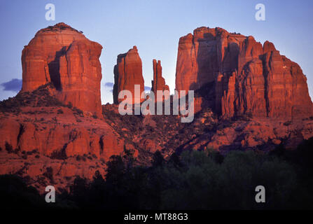 1992 historische Cathedral Rock von RED ROCK CROSSING SEDONA ARIZONA USA Stockfoto