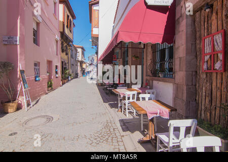 Altstadt street view in Ayvalik Stockfoto