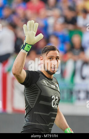 St. Gallen, Schweiz. 28. Mai 2018. Torwart Gianluigi Donnarumma während der Fußball-Weltmeisterschaft 2018 Vorbereitung Spiel Italien gegen Saudi-Arabien in St. Gallen. Die Nationalmannschaft aus Saudi Arabien wird über das Spiel zur FIFA WM 2018 Endrunde in Russland vorbereiten, während Italien nicht für die WM-Endrunde qualifizieren. Stockfoto