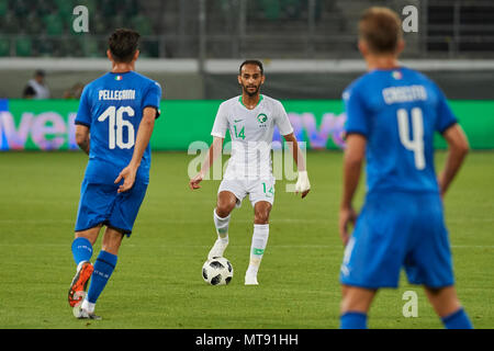 St. Gallen, Schweiz. 28. Mai 2018. Abdullah Otayf während der Fußball-Weltmeisterschaft 2018 Vorbereitung Spiel Italien gegen Saudi-Arabien in St. Gallen. Die Nationalmannschaft aus Saudi Arabien wird über das Spiel zur FIFA WM 2018 Endrunde in Russland vorbereiten, während Italien nicht für die WM-Endrunde qualifizieren. Stockfoto