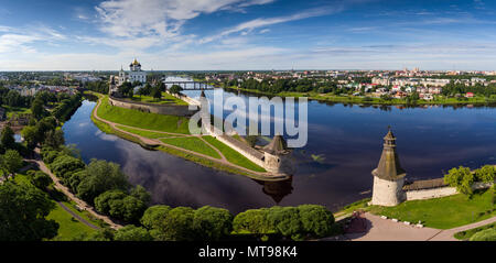 Antenne Panorama von Pskov Kreml Stockfoto