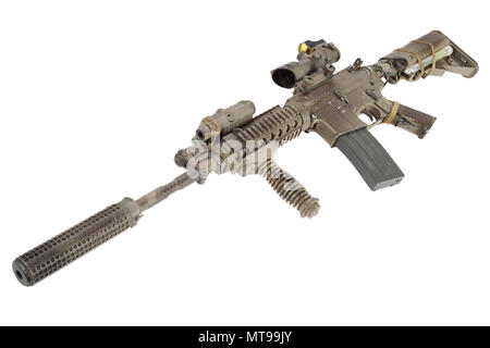 M4 mit Suppressordiode - Special forces Gewehr auf weißem Hintergrund Stockfoto