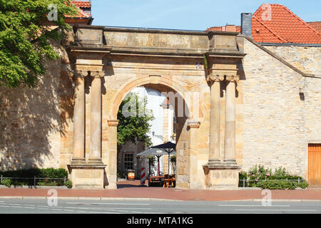 Heger Tor in die Altstadt, Osnabrück, Niedersachsen, Osnabrück, Deutschland, Europa ich Heger Tor in der Altstadt, Ehrenmal, Osnabrück, Niedersachsen, O Stockfoto