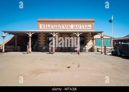 Die ikonischen Silverton Hotel im Outback von New South Wales hat in über 100 Filmen, TV-Sendungen und Werbung verwendet. Stockfoto