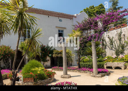 Ravello, Italien - 16. Juni 2017: Garten der Villa Rufolo in Ravello. Amalfiküste Italien Stockfoto