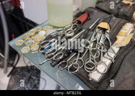 Werkzeuge des Handels - Der Friseur Schere Stockfoto