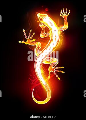 Künstlerische gezeichnet Salamander aus Feuer und Flamme auf schwarzem Hintergrund. Stock Vektor